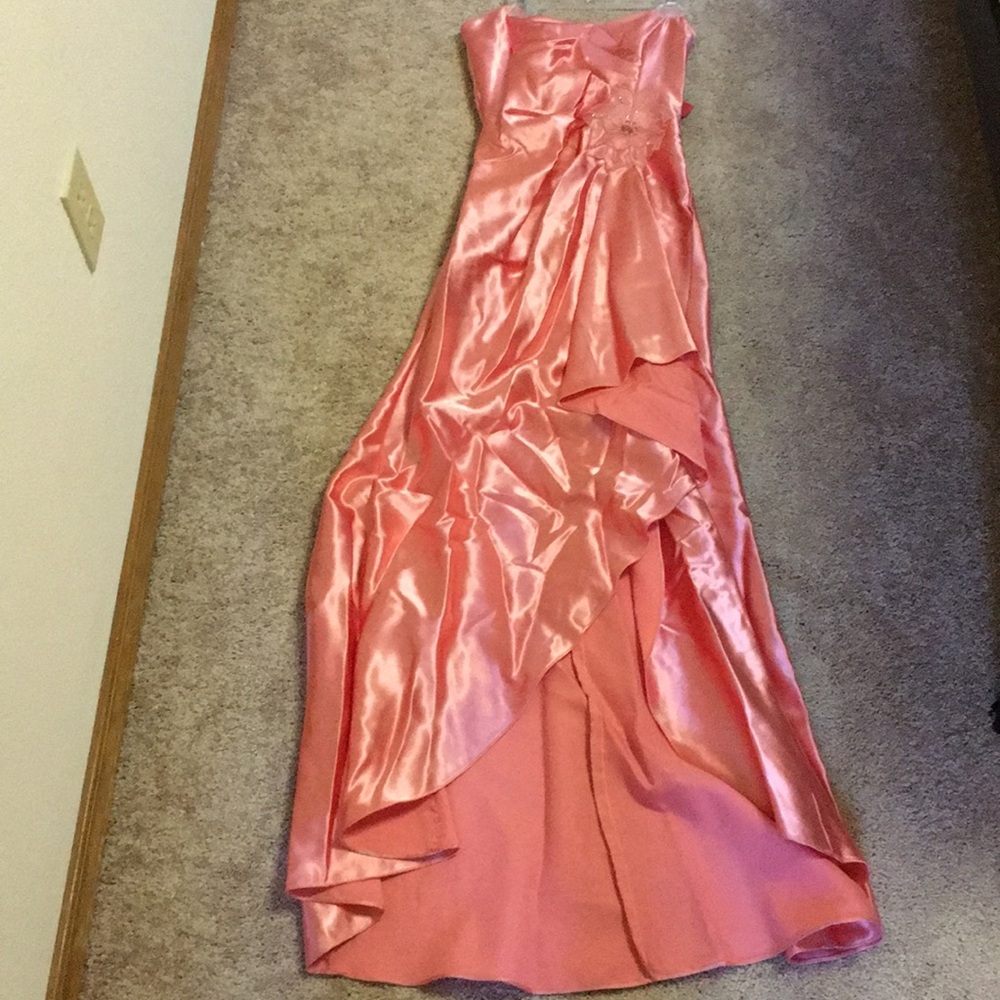 Peach evening gown with flower